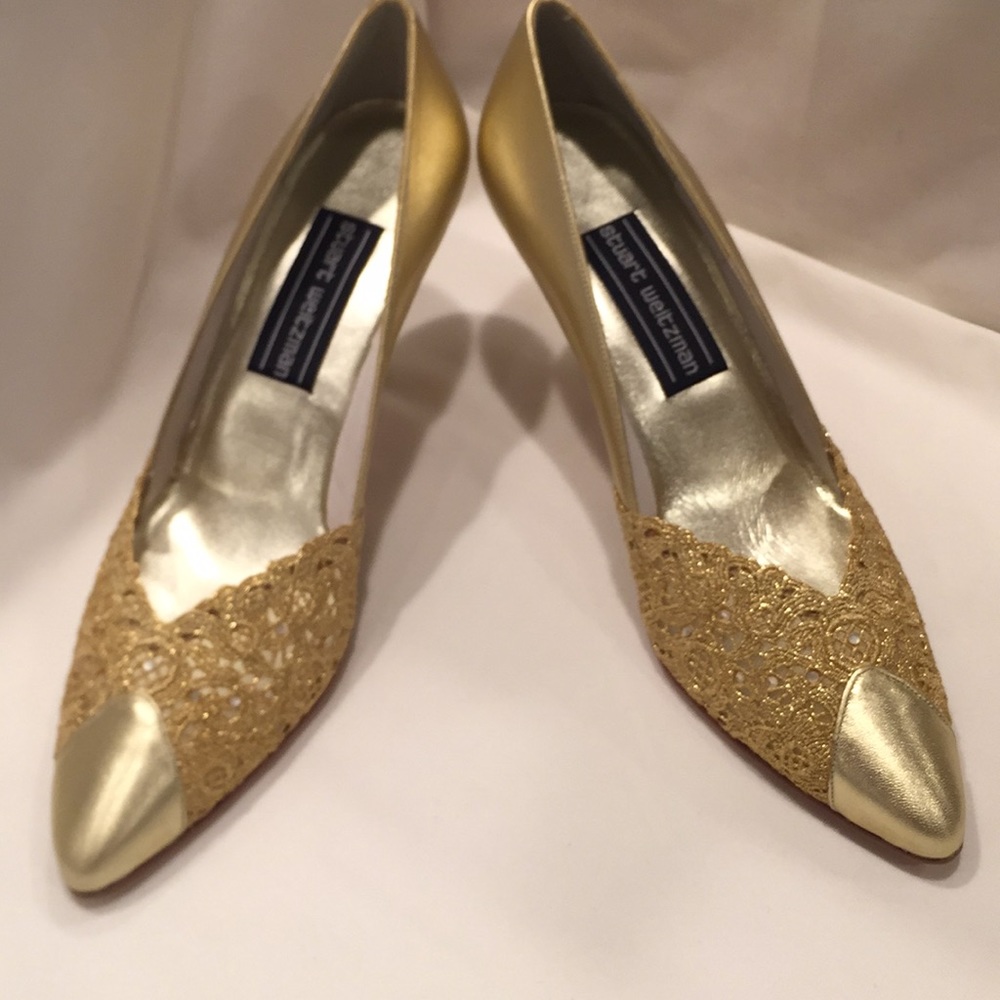Stuart Weitzman Gold Lace Pointed-Toe Heels
